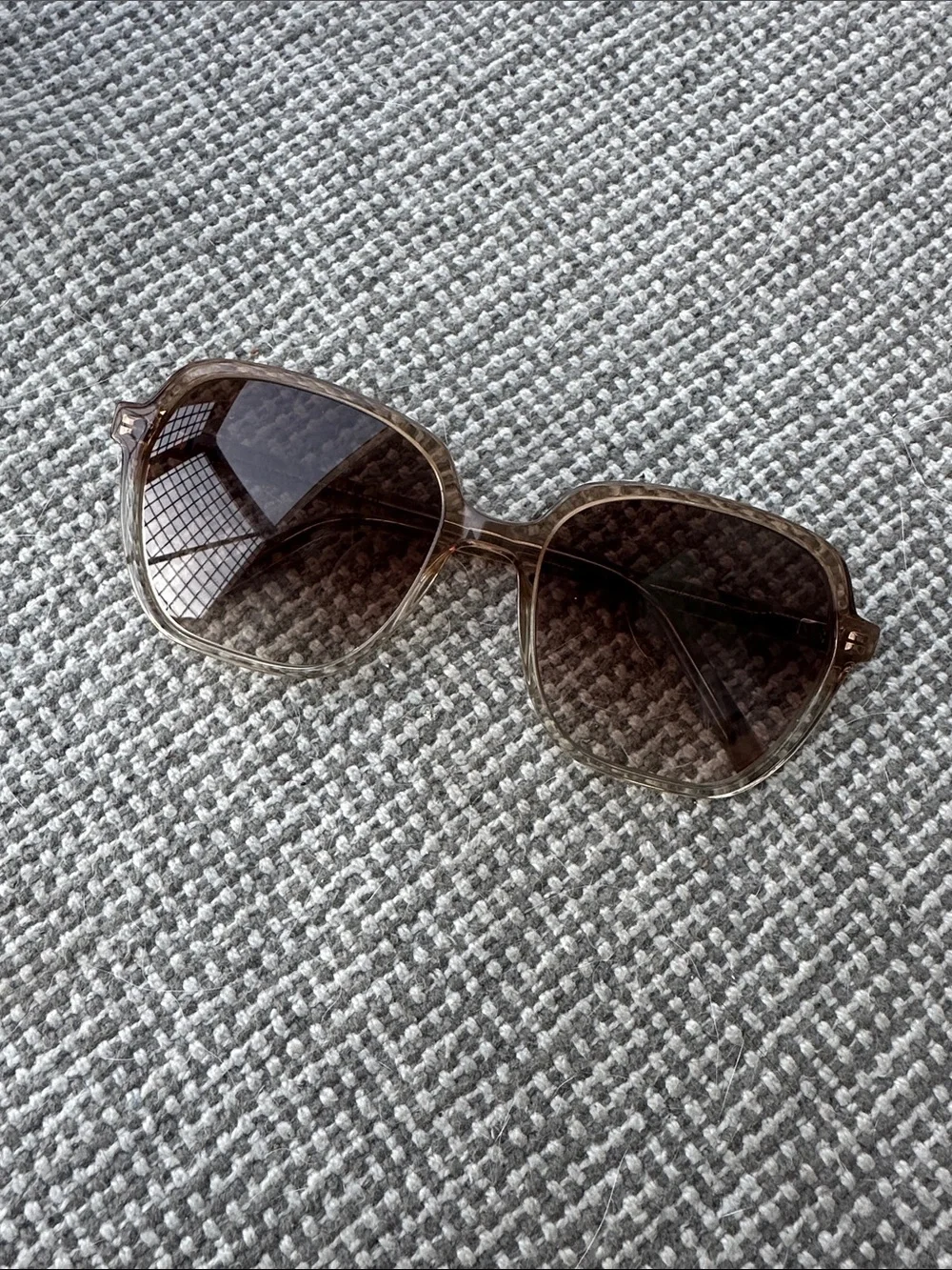 Oversized Sunglasses — Brown Gradient